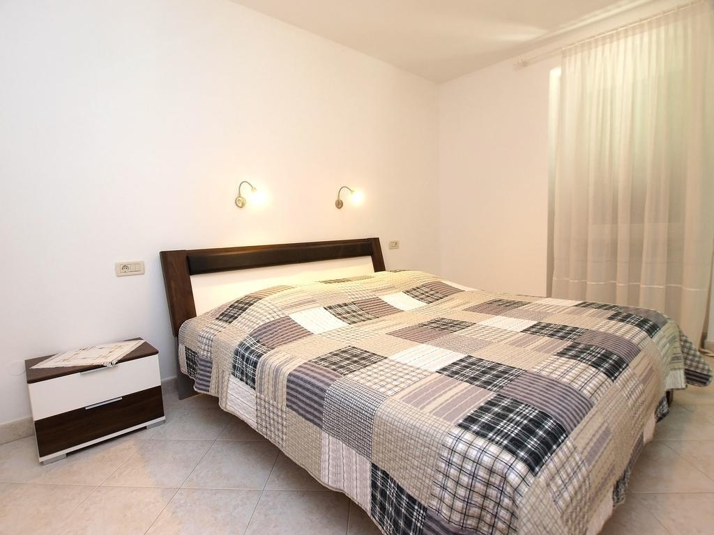 Milan 1457 *