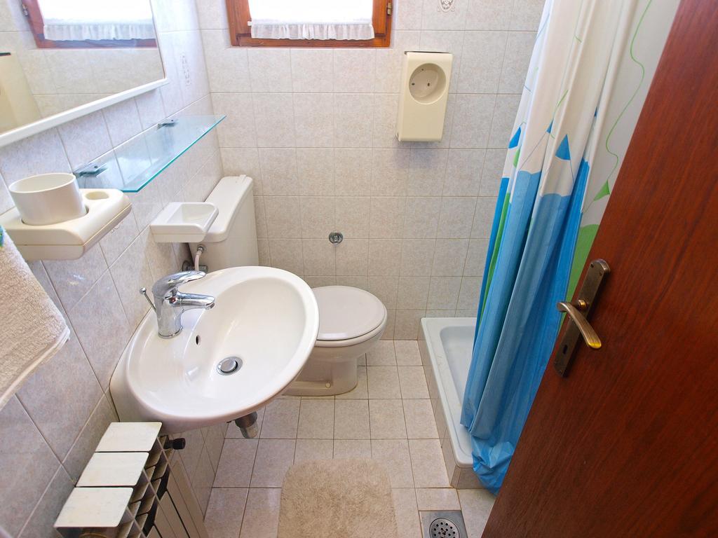 Milan 1457 Apartma *